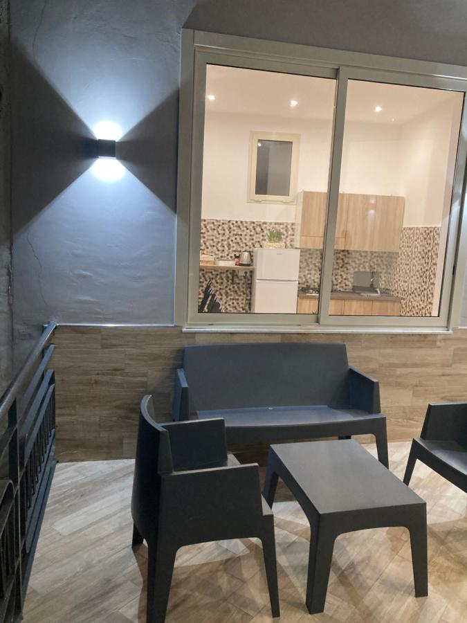 فندق Goldenhouse نابولي المظهر الخارجي الصورة