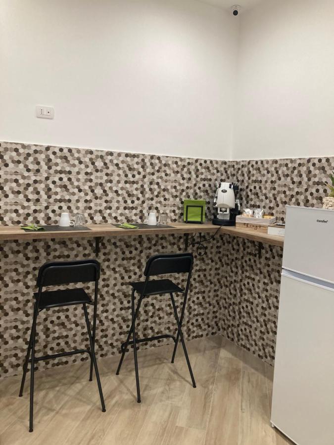 فندق Goldenhouse نابولي المظهر الخارجي الصورة